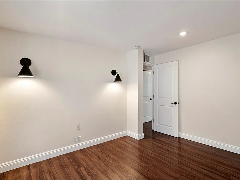 4417 N 26th St #1 — Photo 9