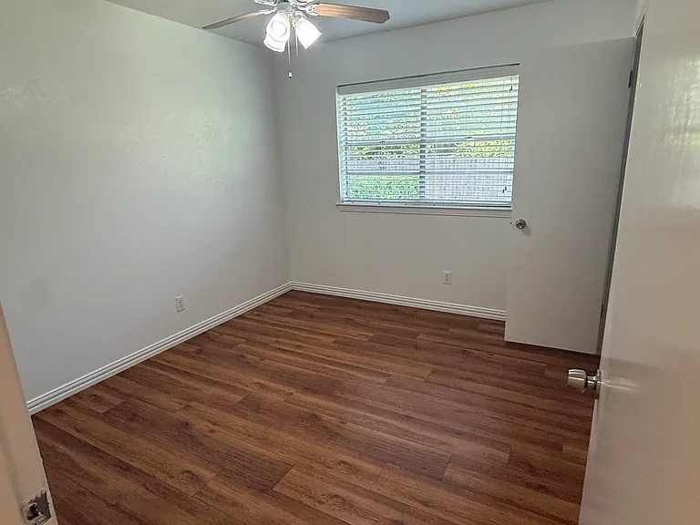 727 Kingswood Ave — Photo 38