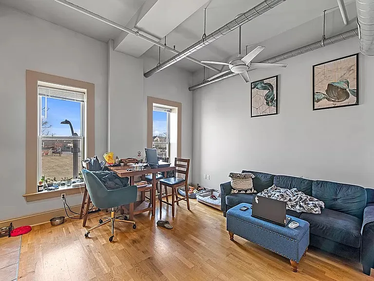 3301 Park Ave #204 — Photo 3