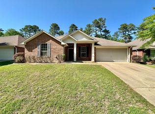 625 Winding Brook Ln, Tyler, TX 75703