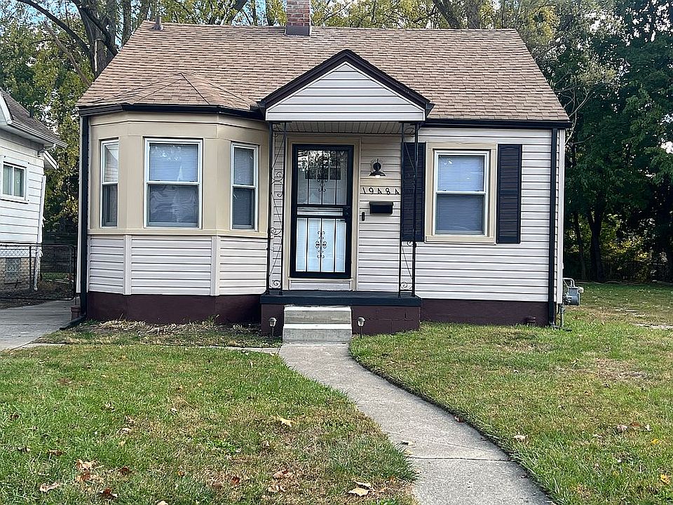 1st image of 19484 Rosemont Ave