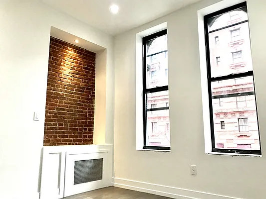 Rented by Platinum Properties | media 28