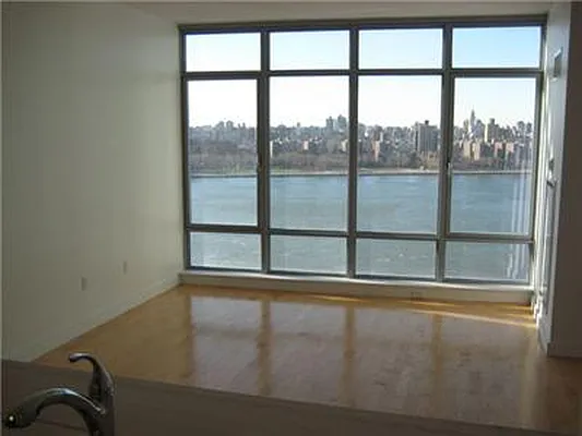 Rented by R New York | media 13