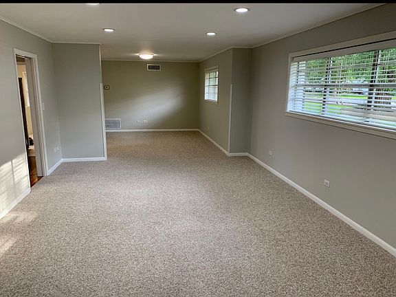 5th image of 614 Cary Ave