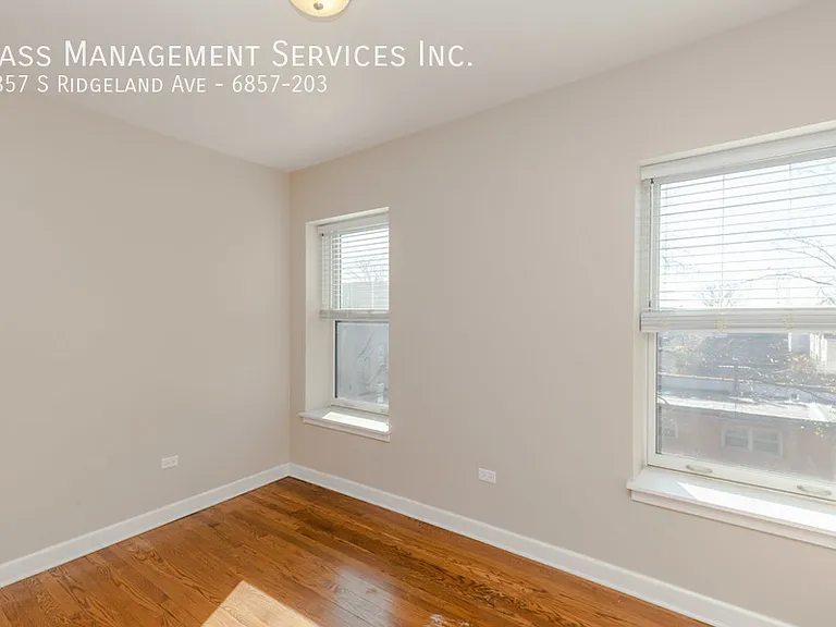 6857 S Ridgeland Ave #203 — Photo 10