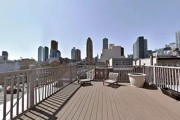 Rented by REAL New York | media 9