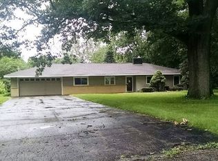 4460 Safford Rd, Rockford, IL 61101