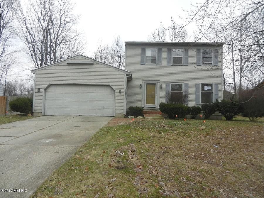 1st image of 4712 Larkwood Dr SE
