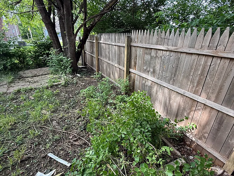 8116 Pelham Ave — Photo 17