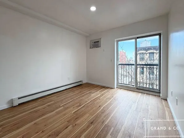 340 Grand Street image 1 of 8