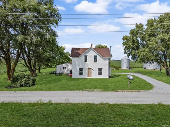 7907 W 900th St S, Brookston, IN 47923