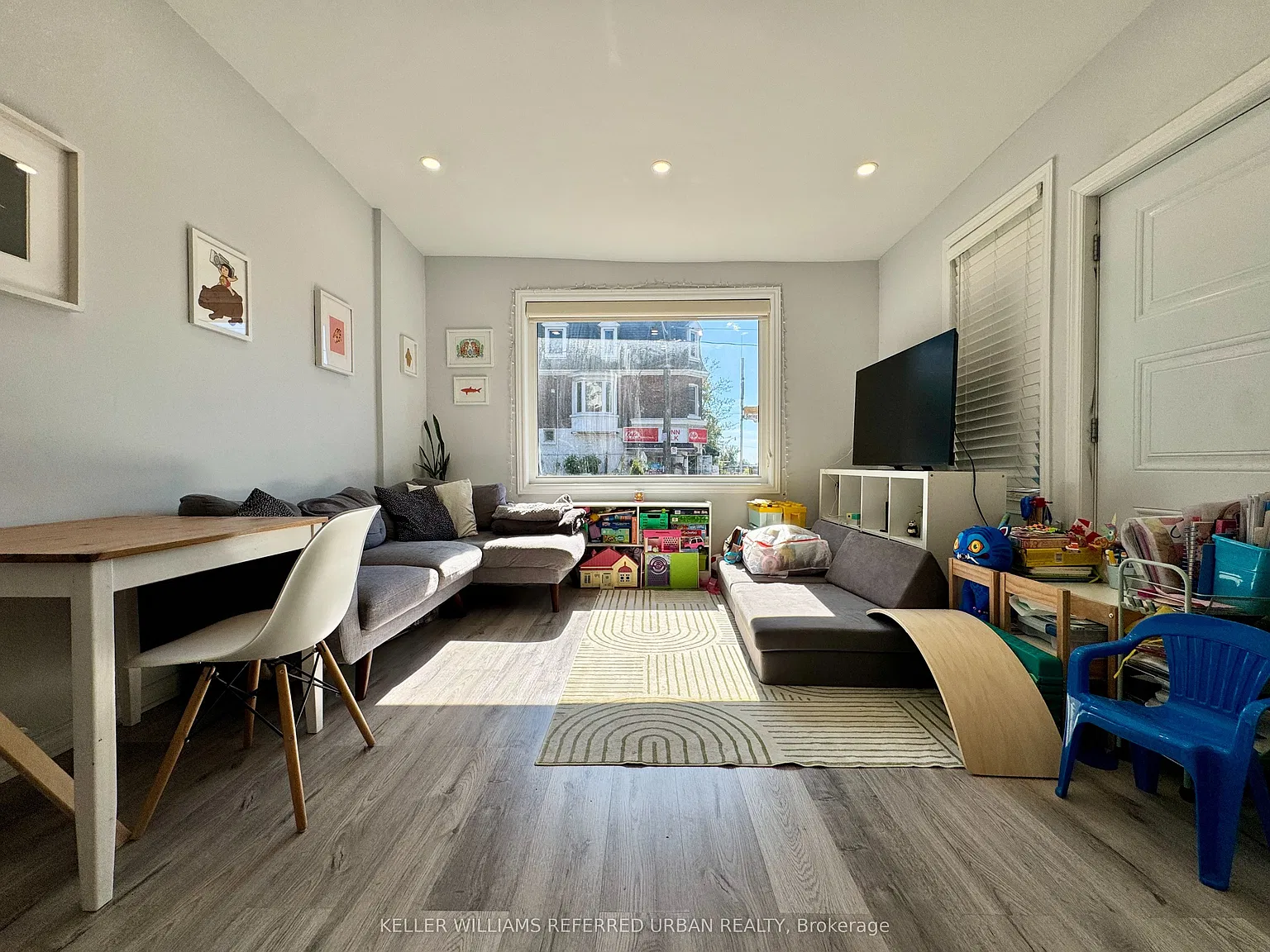 2 bed, $2,850 — Photo 4