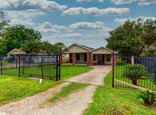 633 53rd St, Port Arthur, TX 77640