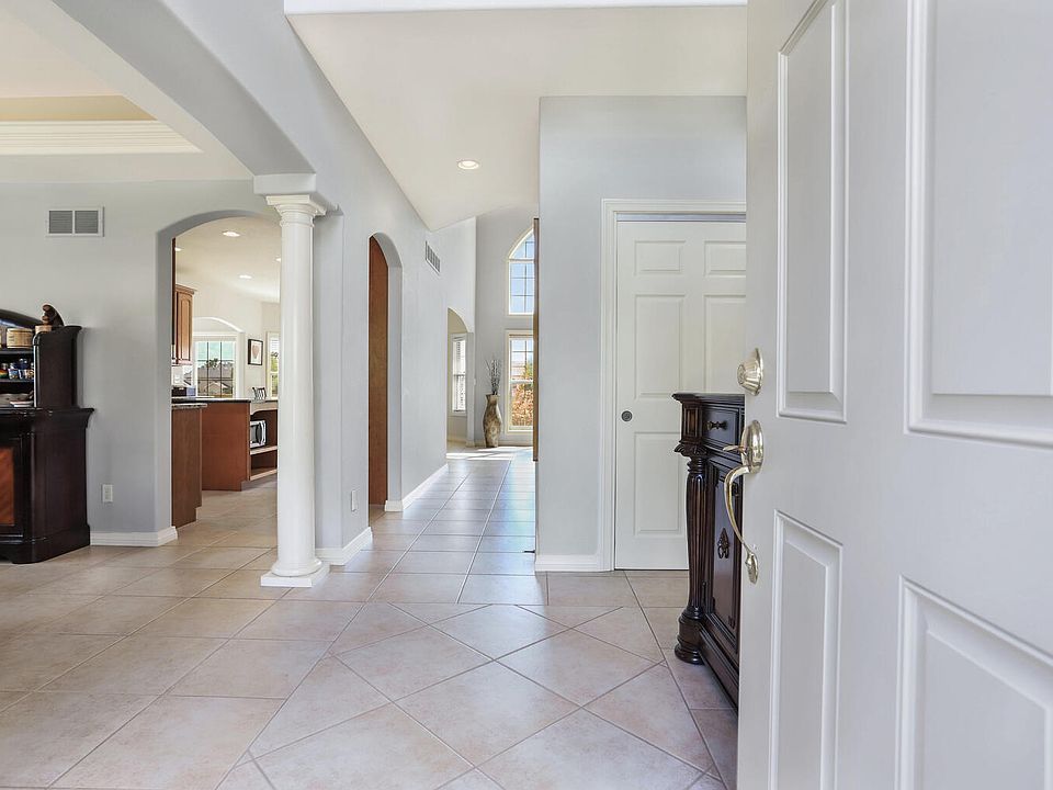 4405 Brittany Trail Dr, Champaign, IL 61822 Zillow