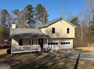 51 White Path Dr, Hiram, GA 30141