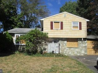 505 Barbara Cir, Fairless Hills, PA 19030