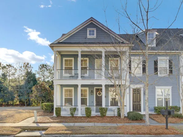 2469 Kings Gate Ln, Mount Pleasant, SC 29466