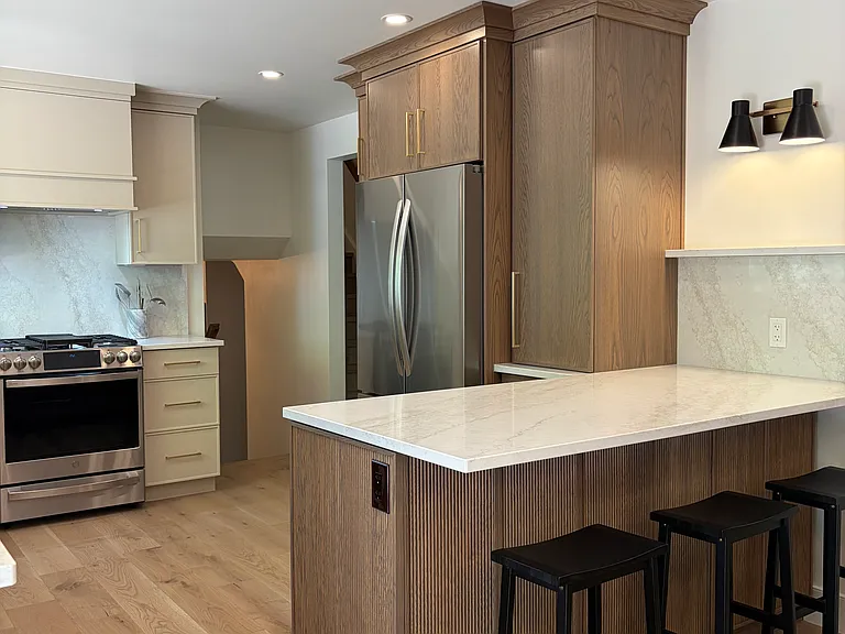 131 Renaud Dr — Photo 5
