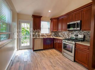 17 Orchard St, Jamaica Plain, MA 02130