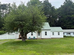 27 Ainsworth Road, Claremont, NH 03743