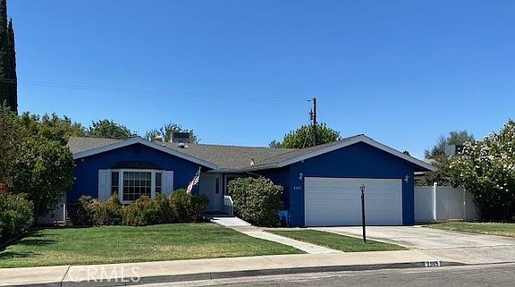 2nd image of 2985 Redwood Dr