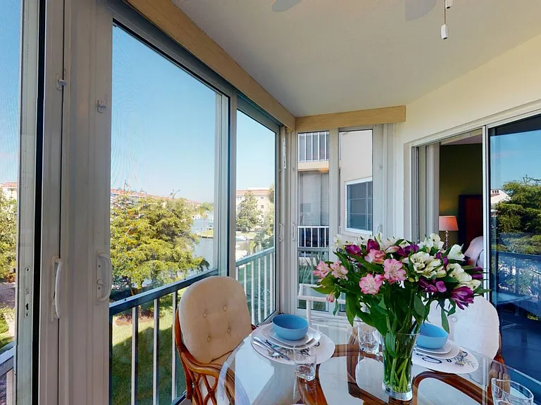 1215 S Portofino Dr #D301 — Photo 7