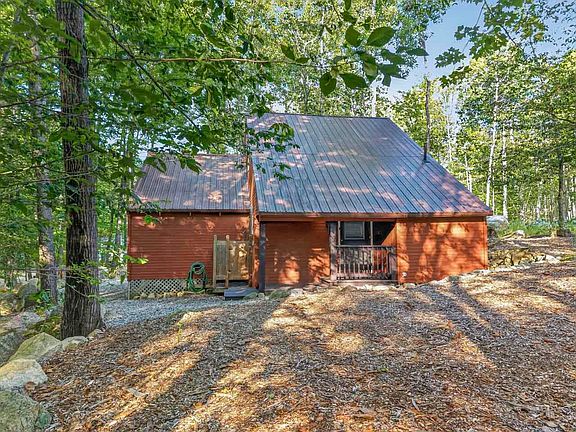 5th image of 129 Ridge Road