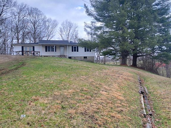 3rd image of 600 Boles Rd