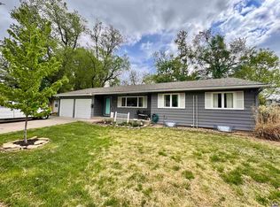 2132 SW Prairie Rd, Topeka, KS 66614