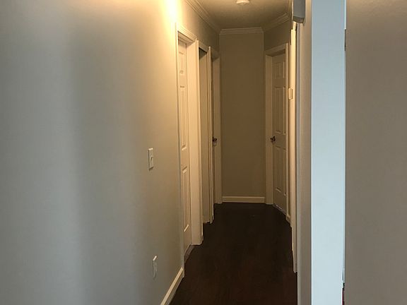 4th image of 23805 Elmira St