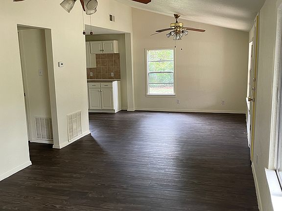 5th image of 360 Sp Terry Rd