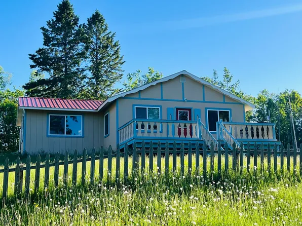 6637 Forsyth Dr, Cheboygan, MI 49721