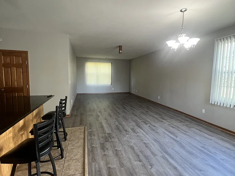 10180-3 Clearwing Ln — Photo 1