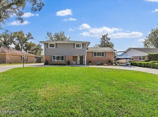 354 Baisden Rd, Jacksonville, FL 32218