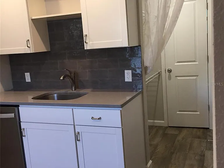 2115 W Cass St #1 — Photo 15