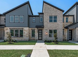 8909 Lowell St, Rowlett, TX 75089