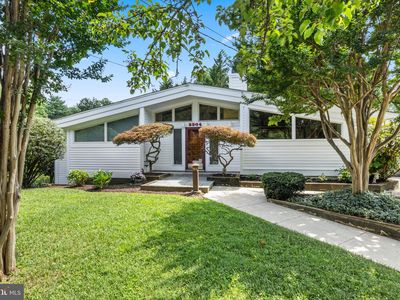 5904 Grosvenor Ln, Bethesda, MD, 20814