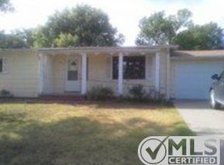 1402 Ozark Dr, Neosho, MO 64850