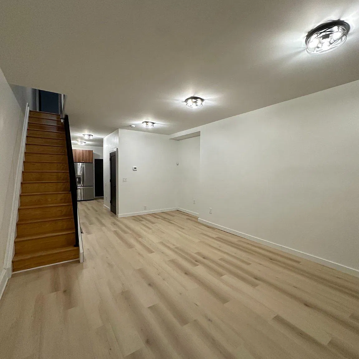 4 bed, 2.0 bath, 1352 sqft, $1,750 — Photo 2