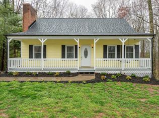 3245 Hawkins Mill Rd, Lynchburg, VA 24503