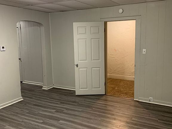 3rd image of 1608 Fountain Ave