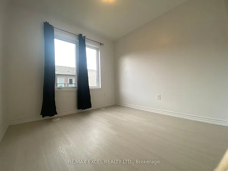 15 Heron Park Pl #5 — Photo 46