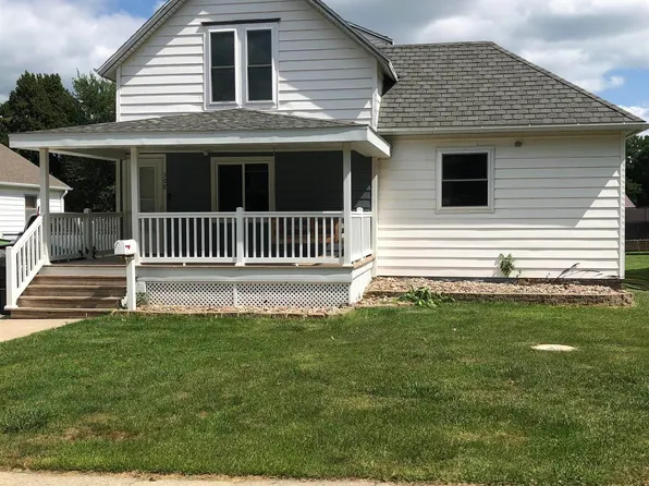 308 S Adams St, Rock Rapids, IA 51246