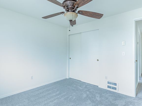 3rd image of 3401 M Pl SE APT B