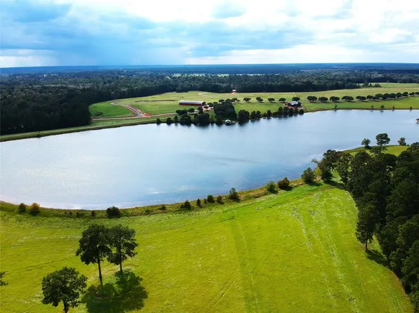 25 Lakeland Rnch, Hillister, TX 77624