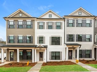 835 Calvin Park Dr, Ball Ground, GA 30107