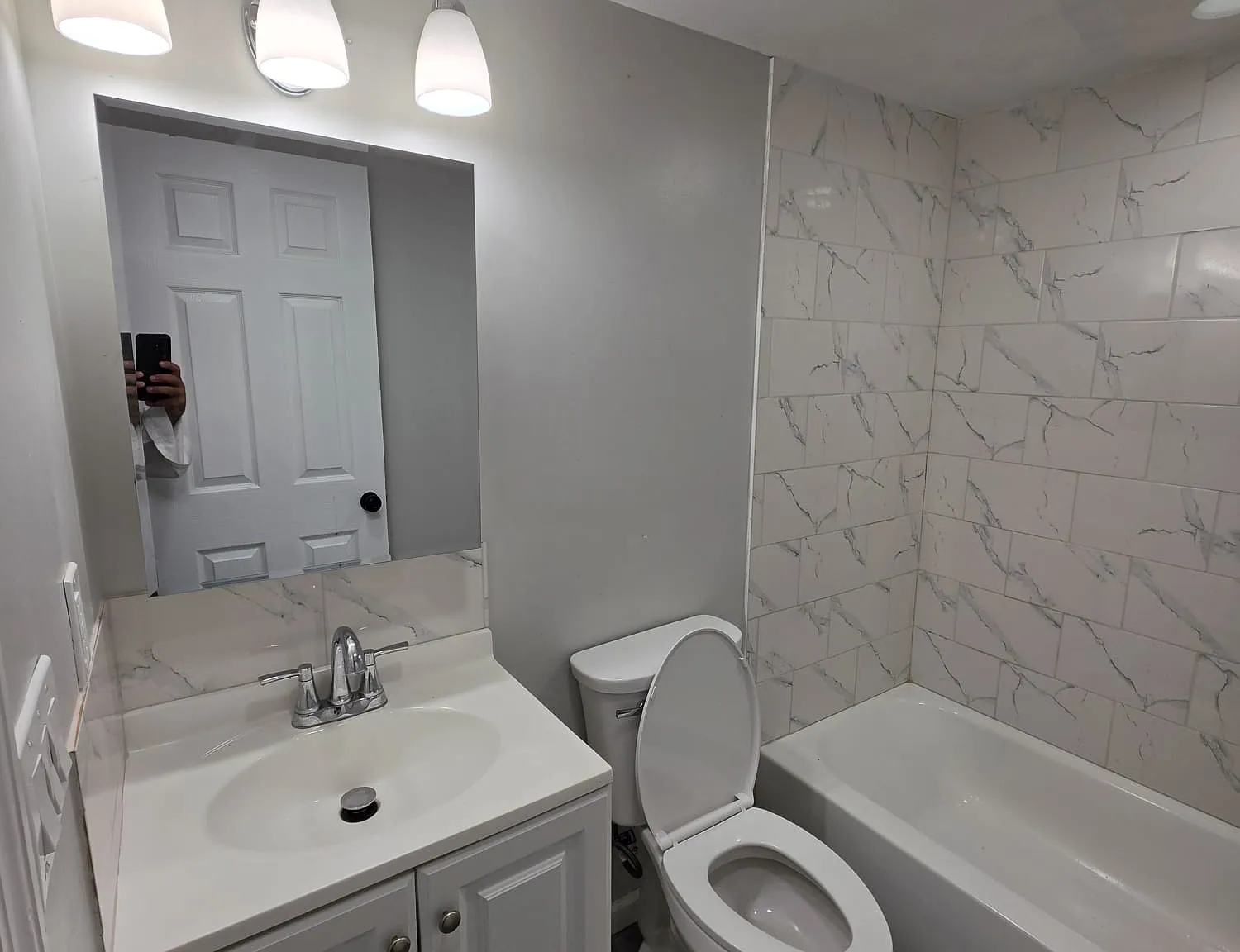 2 bed, $1,700 — Photo 2