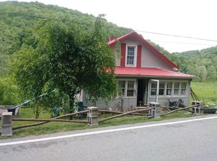 2110 Leighton Rd, Irvine, KY 40336