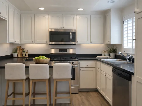 22321 Victory Property, 22321 Victory Blvd #108, Canoga Park, CA 91303