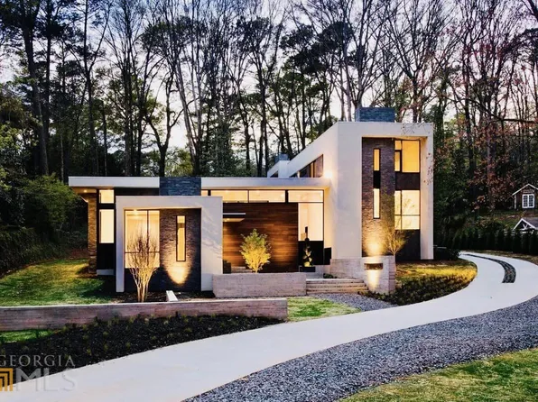 2560 Northside Dr NW, Atlanta, GA 30305